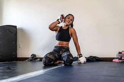 Девушка-боец UFC из США рассказала о безденежье из-за MMA - «Единоборства»