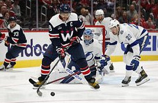 Овечкин своими бросками травмировал двух соперников в матче НХЛ - «Хоккей»
