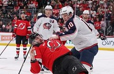 Российский хоккеист устроил две жесткие драки в одном матче НХЛ - «Хоккей»
