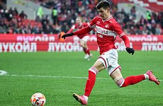 Российский футболист оценил готовность к понижению зарплаты ради игры в Европе - «ФУТБОЛ»
