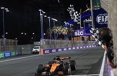 Лидер сезона «Формулы-1» выиграл первую практику Гран-при Эмилия-Романьи - «Авто»