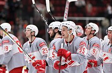 «Спартак» обыграл «Авангард» в матче КХЛ с 11 заброшенными шайбами - «Хоккей»