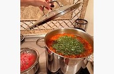 Жена Овечкина сварила борщ для игроков «Вашингтон Кэпиталс» - «Хоккей»