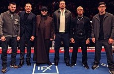 Усик сфотографировался вместе с российскими боксерами - «Бокс и ММА»