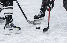 Хоккеисты клубов КХЛ устроили драку во время послематчевого рукопожатия - «Хоккей»