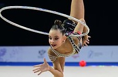 Киев требует наказать российскую гимнастку после скандала на Кубке мира. Она не повернулась к флагам во время украинского гимна - «Летние виды»