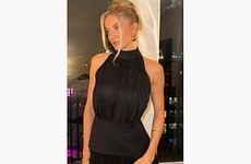 «Самая сексуальная спортсменка мира» показала фигуру в обтягивающем платье без рукавов - «Летние виды»