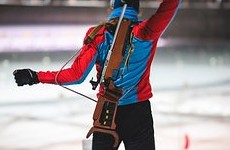 Россиянка сравнила сложность занятий биатлоном с работой в пункте выдачи - «Зимние виды»