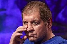 Врачи оценили необходимость новой операции на позвоночник Александру Емельяненко - «Бокс и ММА»