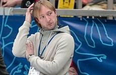 Плющенко обвинил маму фигуристки в жестоком обращении с дочерью - «Зимние виды»